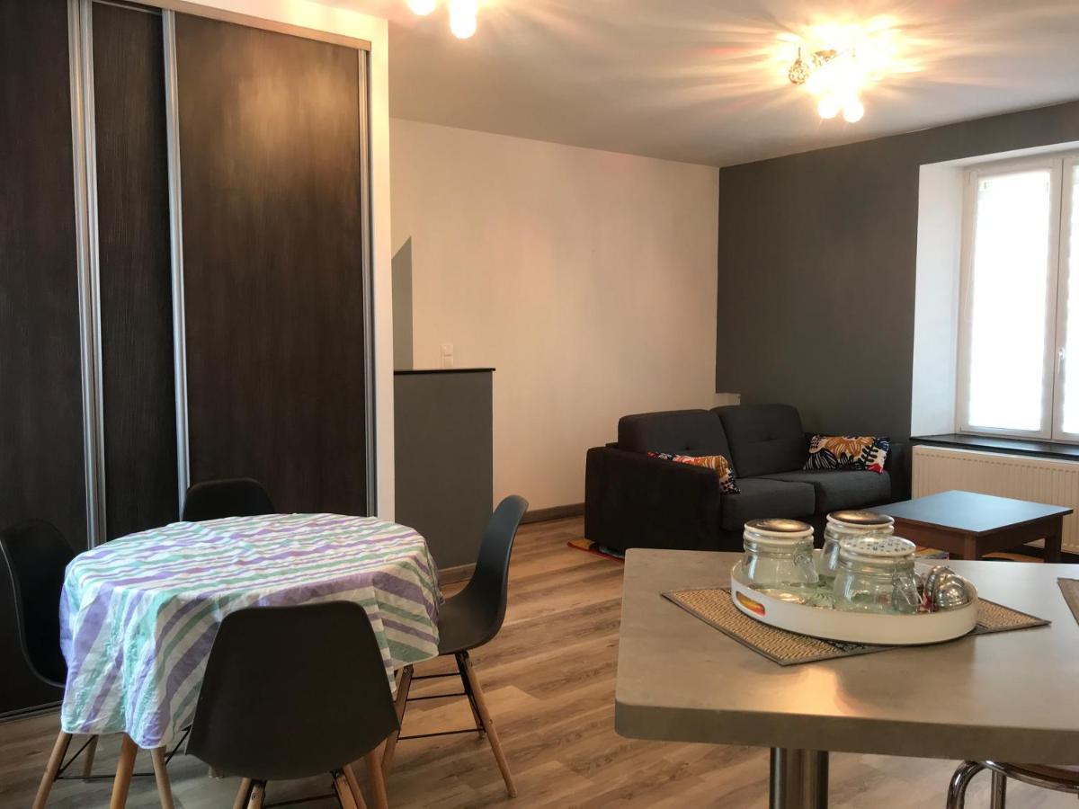 - Gite Appart Orchidee - Luneville - Sejour Famille Ou Pro - 2 Adultes & 2 Enfants Bagian luar foto